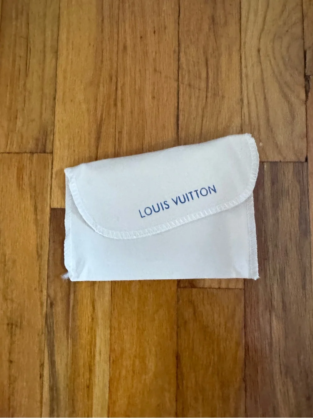 Louis Vuitton White Dust Bag Pouch